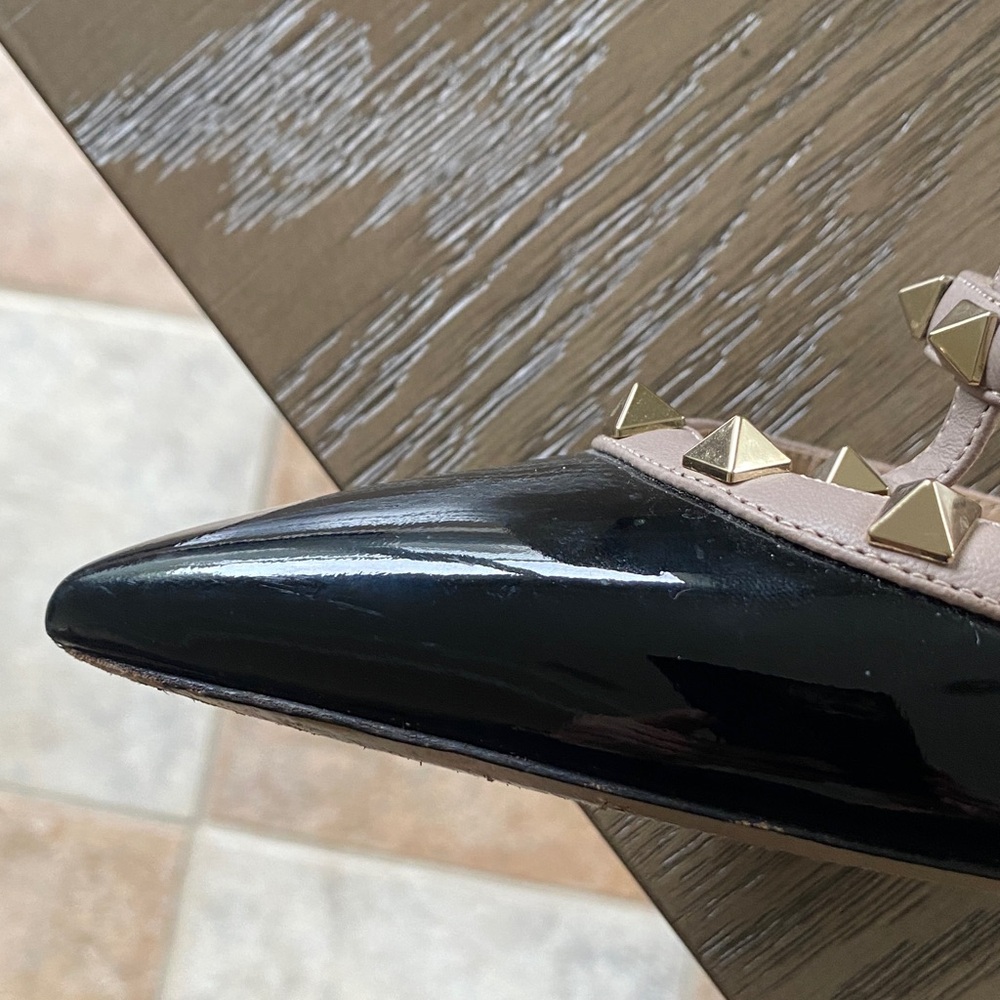 Valentino Rock Stud Black and Tan Studded Heels EU size 40 - Picture 8 of 16